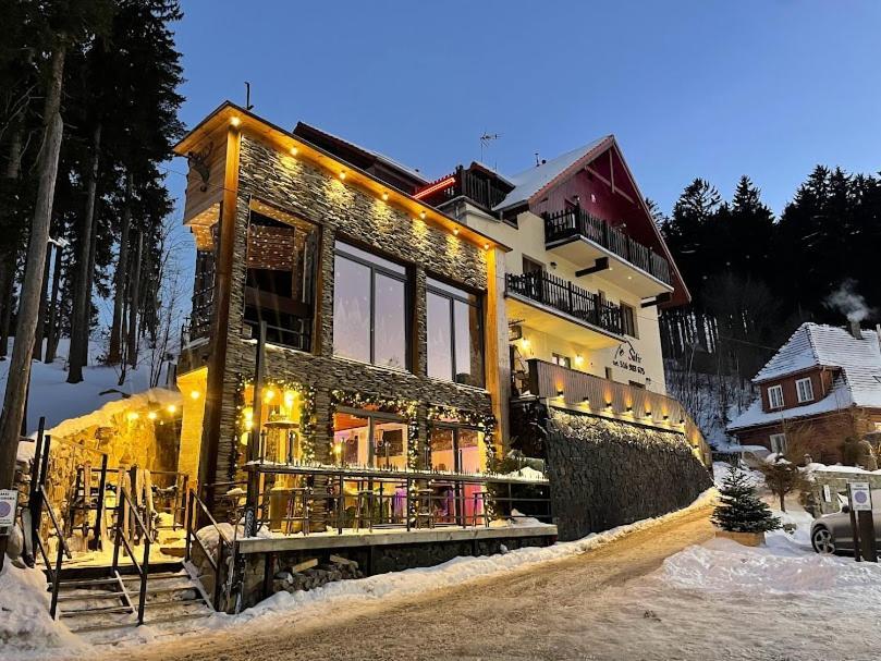 Safir Przy Samym Wyciagu Bed and Breakfast Karpacz Exteriör bild